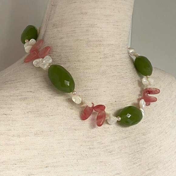 Sterling Silver 925 Beaded Oval Faceted Chrysoprase MOP & Pearl Necklace 17.5" - Picture 3 of 16